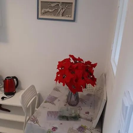 To Rent 2