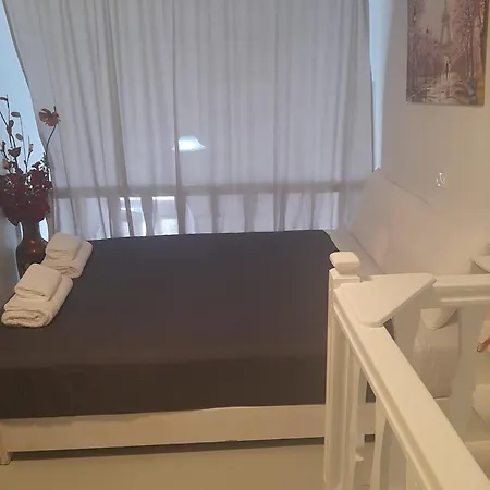 Apartment To Rent 2 Mykonos Town